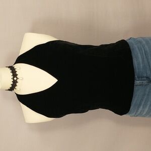 Sexy Black Velvet Camisole Top Halter Style sz12 NWT Quality Silk Blend